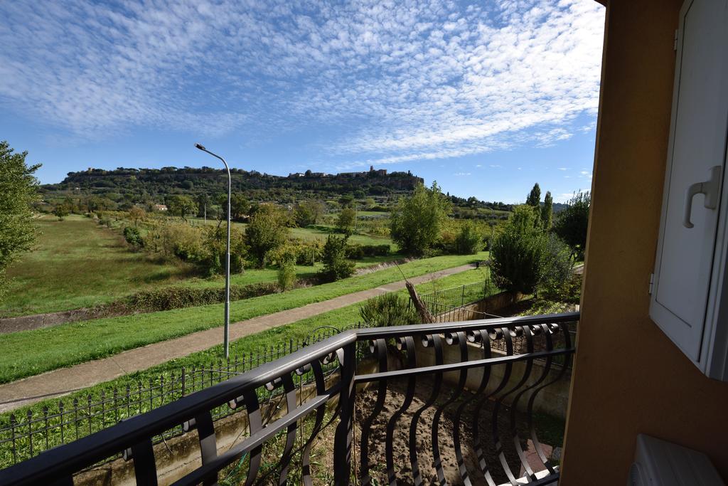 Casa Angolo Delle Rose ออร์เวียโต ภายนอก รูปภาพ